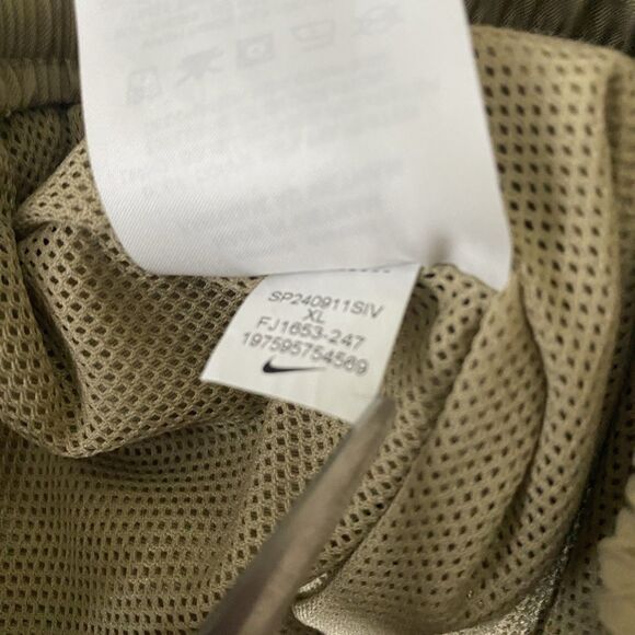 Nike NSW Woven Flow Shorts Men's Size XL Swim Athletic Elastic Pockets Logo Tan - Picture 9 of 13